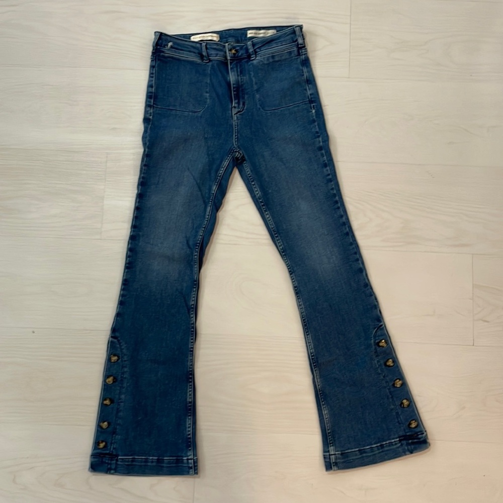 Anthropologie Pilcro High-Rise bootcut jeans with button detail on flare!